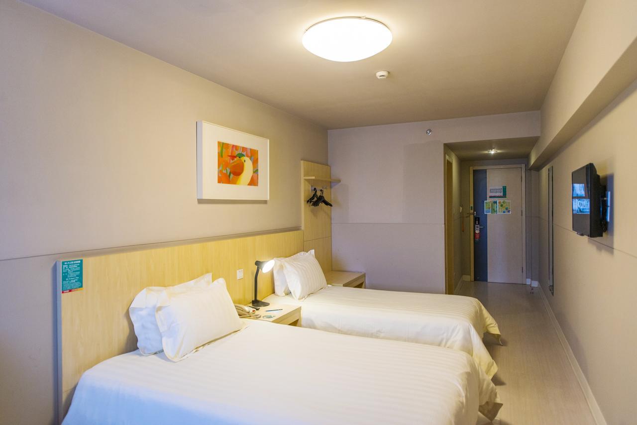 Jinjiang Inn Xianning Yinquan Avenue Hot Spring Hotel Buitenkant foto