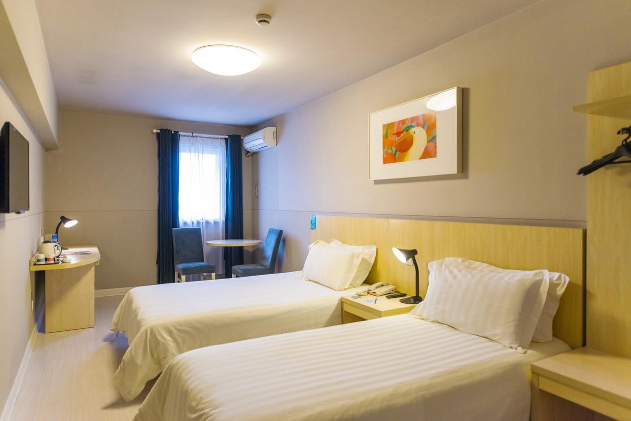 Jinjiang Inn Xianning Yinquan Avenue Hot Spring Hotel Buitenkant foto