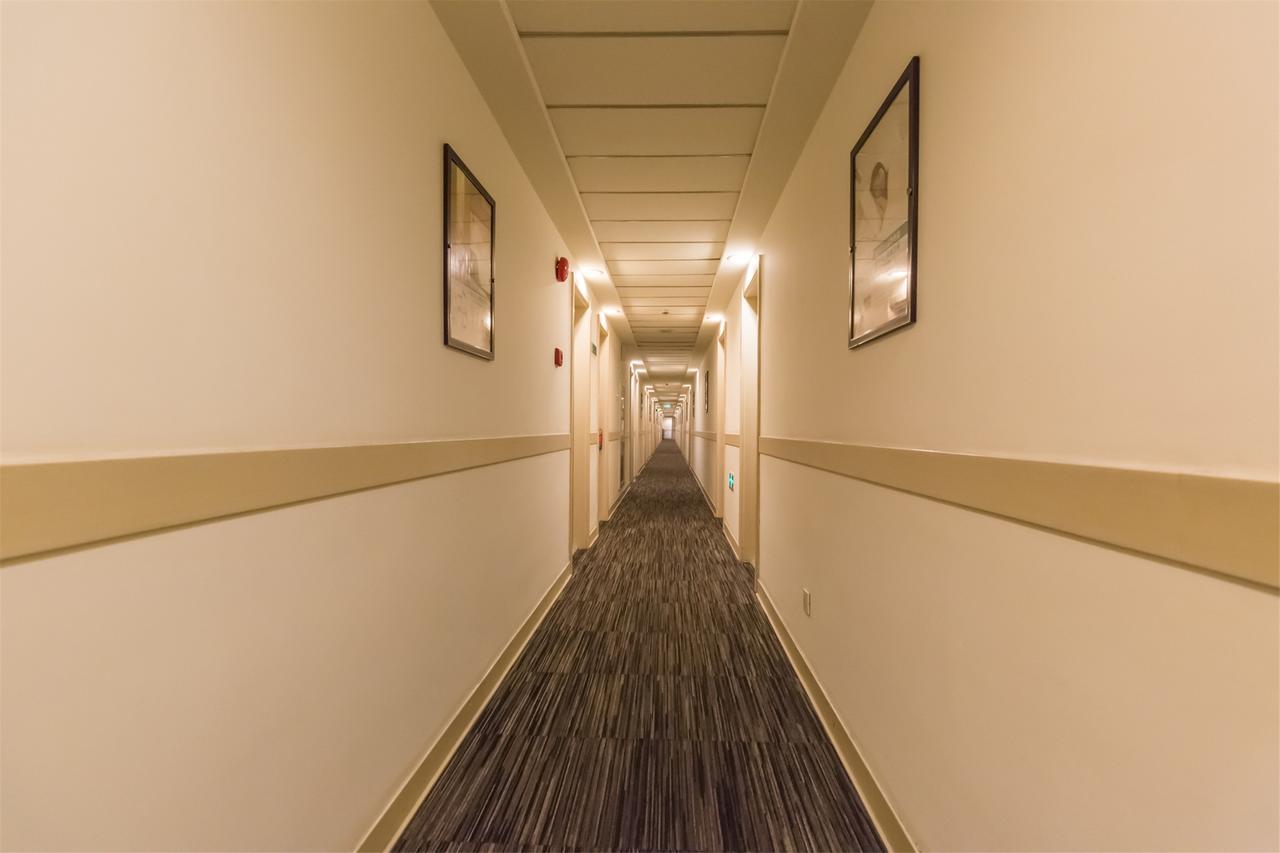 Jinjiang Inn Xianning Yinquan Avenue Hot Spring Hotel Buitenkant foto