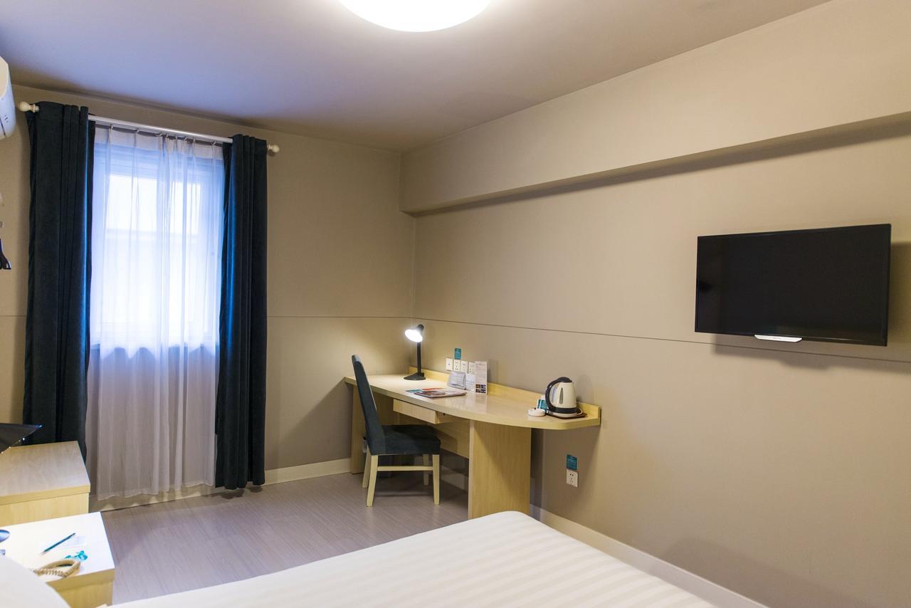 Jinjiang Inn Xianning Yinquan Avenue Hot Spring Hotel Buitenkant foto