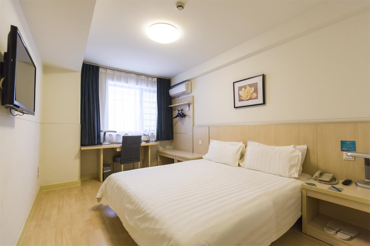 Jinjiang Inn Xianning Yinquan Avenue Hot Spring Hotel Buitenkant foto